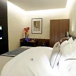 Hotel Western Premier Slon 4*