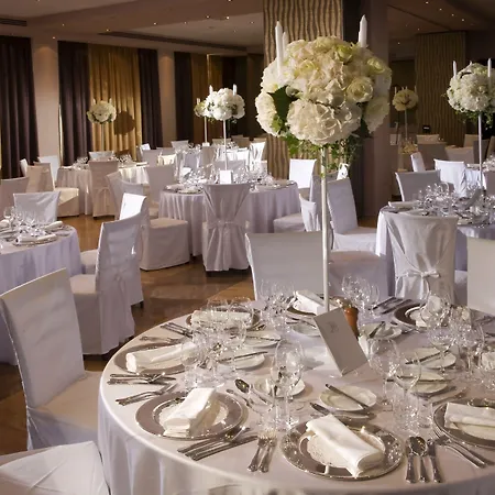 Western Premier Slon Otel