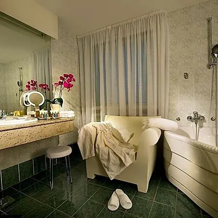 Western Premier Slon 4* Ljubljana