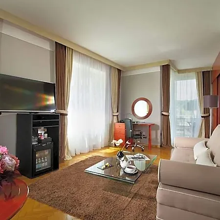 Western Premier Slon 4* Ljubljana