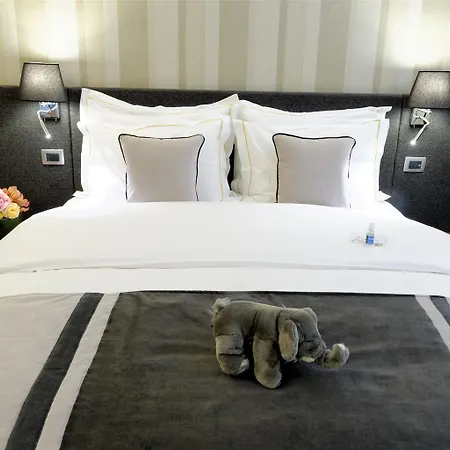 Western Premier Slon Otel