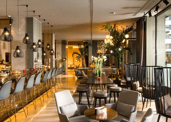 ベストウエスタン プレミア スロン リュブリャナ