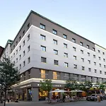 贝斯特韦斯特普瑞米尔斯隆酒店